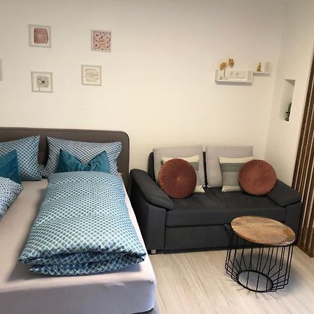 Lilis Apartment Mit Balkon Augsburg Buitenkant foto